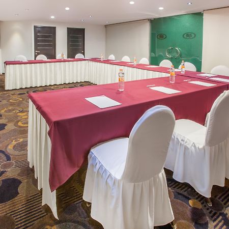 Hotel Crowne Plaza Toluca - Lancaster By Ihg Exterior foto