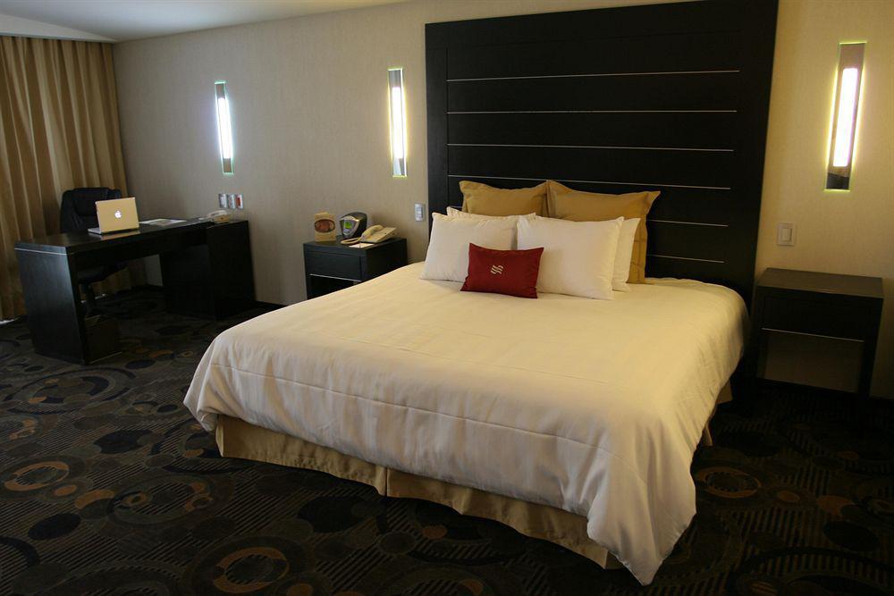 Hotel Crowne Plaza Toluca - Lancaster By Ihg Zimmer foto