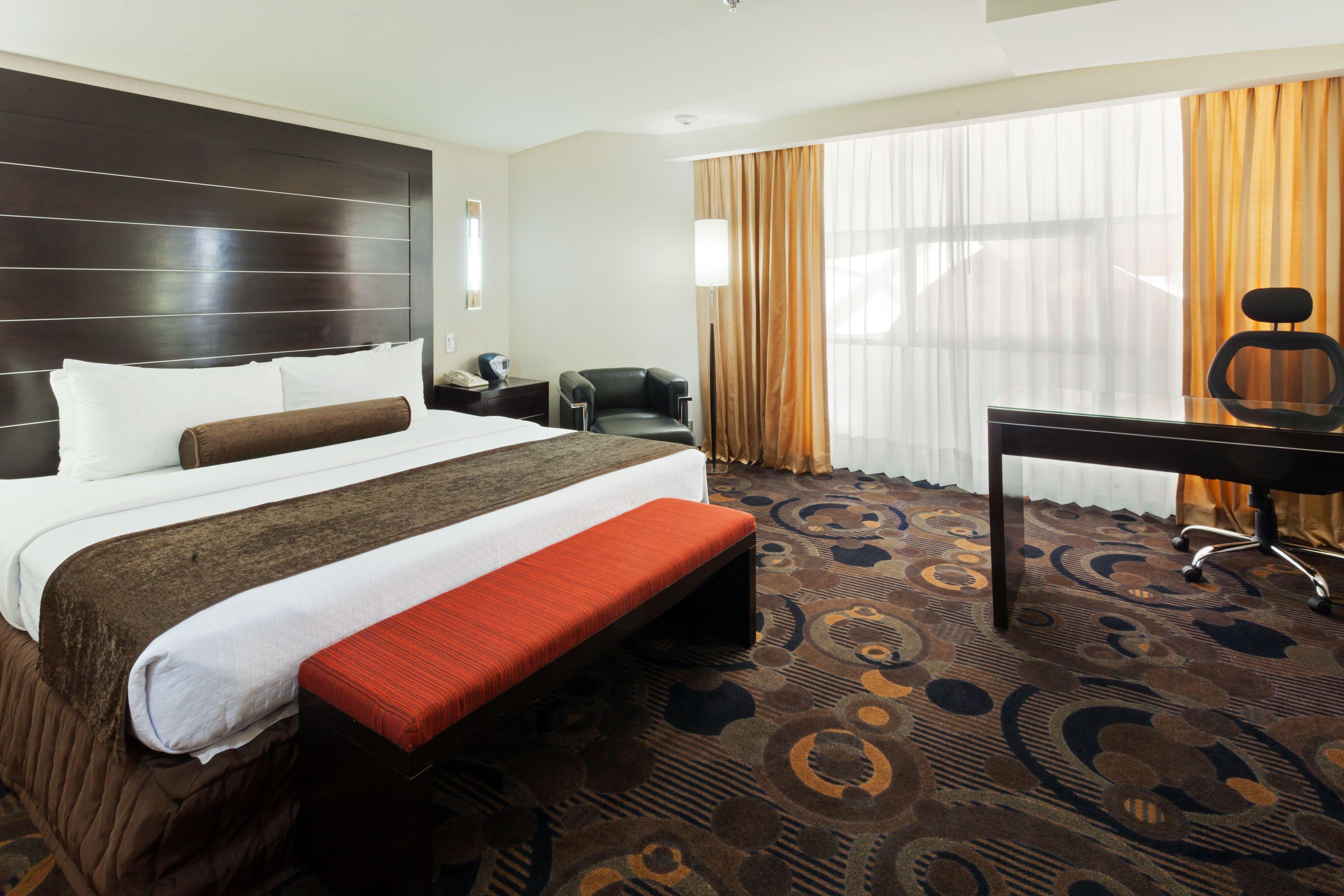 Hotel Crowne Plaza Toluca - Lancaster By Ihg Exterior foto