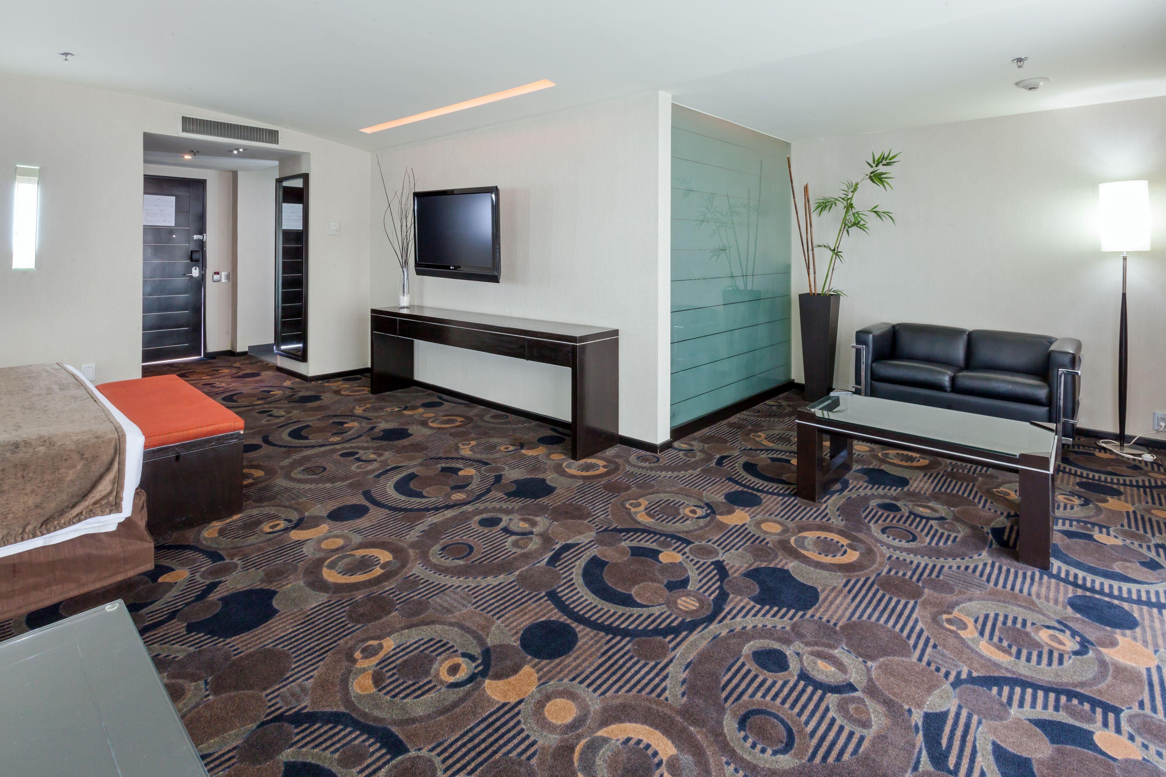 Hotel Crowne Plaza Toluca - Lancaster By Ihg Exterior foto